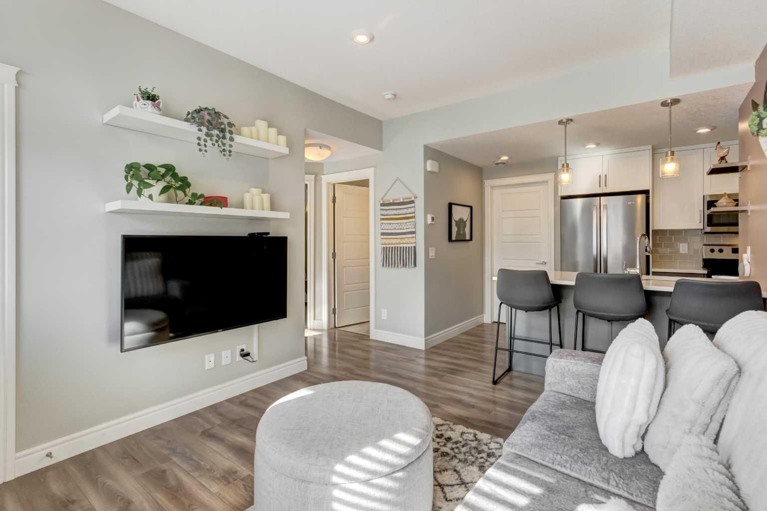 Photo de la propriété:  230 Seton Passage 15  AB T3M 3A7 