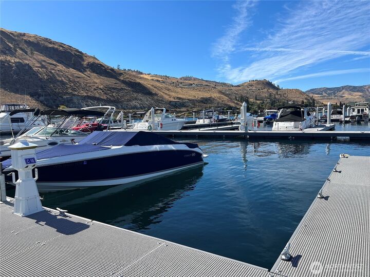 Property Photo:  1350  W Woodin Ave C18  WA 98816 