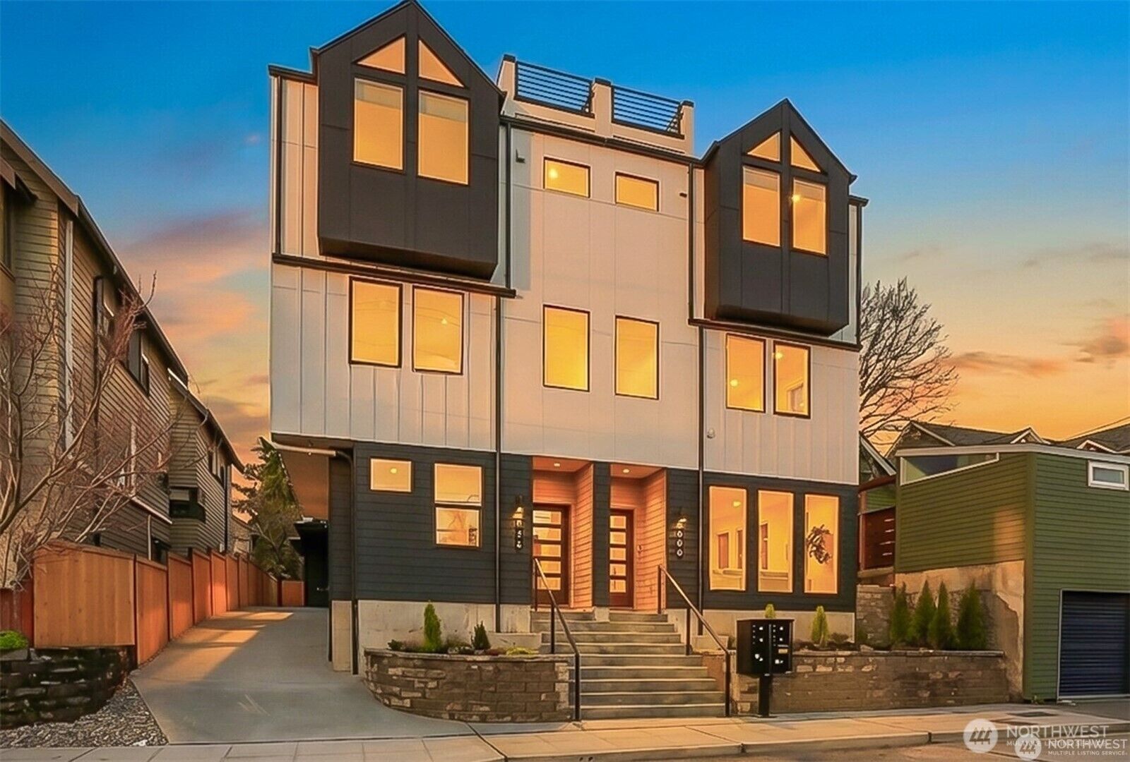 Property Photo: 838 NW 50th WA 98107