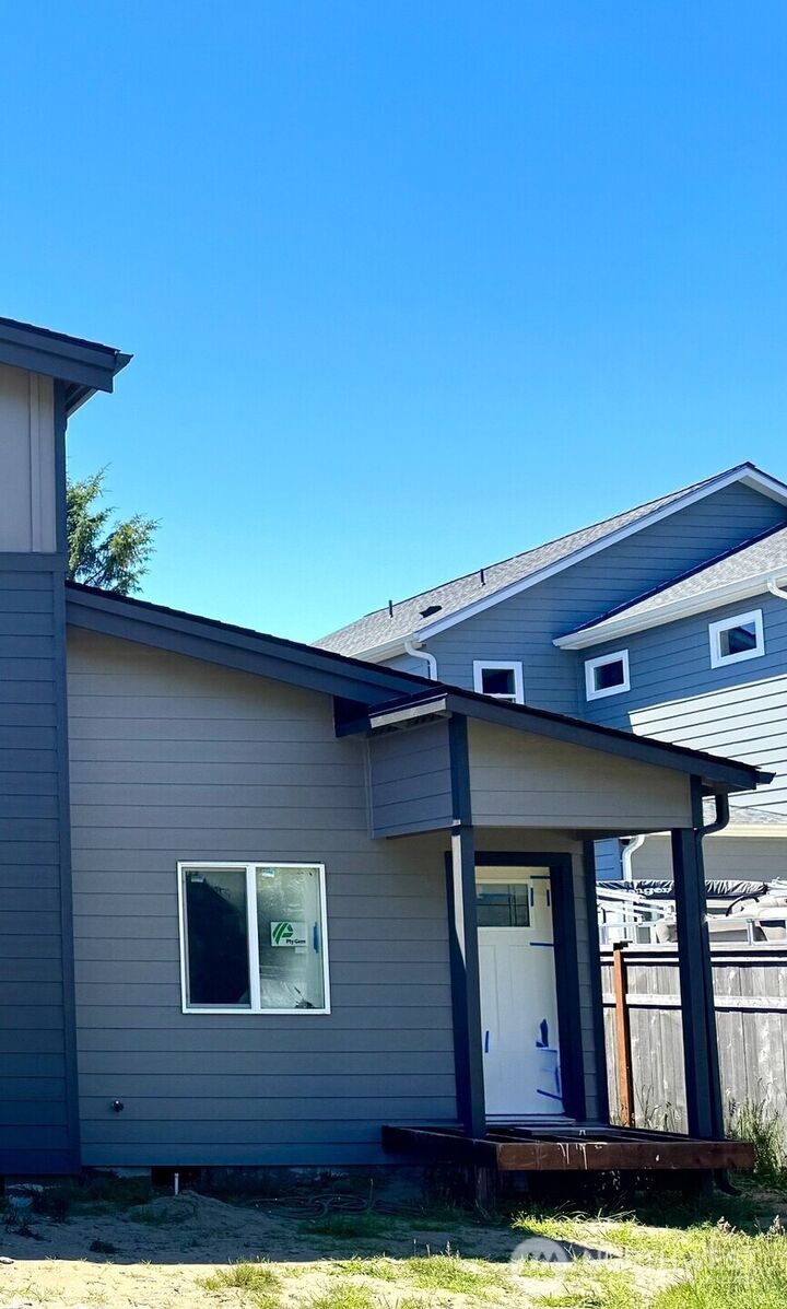 Property Photo:  937  Mount Olympus Avenue SE C  WA 98569 