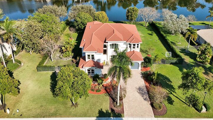 Property Photo: 2846 Juniper Lane FL 33330