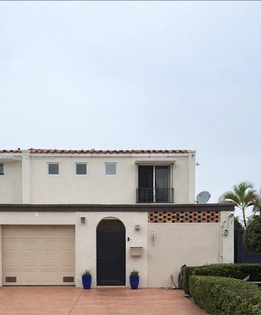 Property Photo:  7282 Jacaranda Ln  FL 33014 