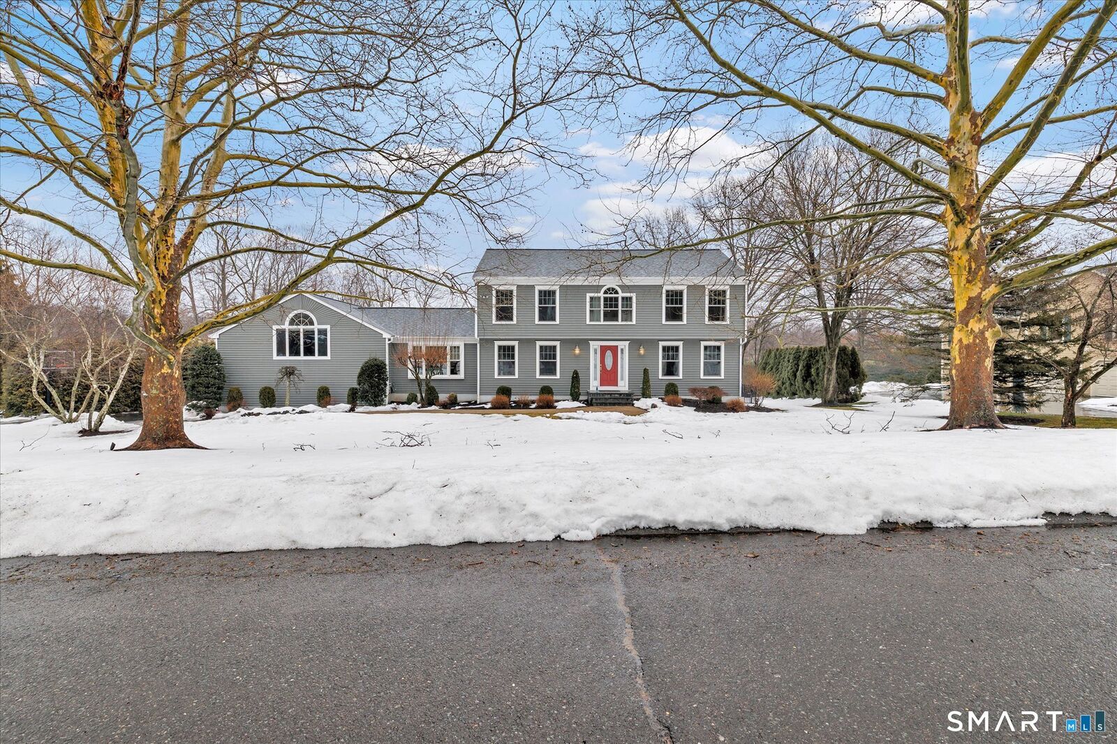 Property Photo:  10 Doe Hollow Drive  CT 06611 