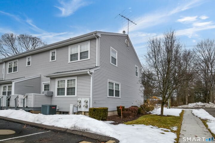 Property Photo:  1403 Old Town Road 1403  CT 06606 