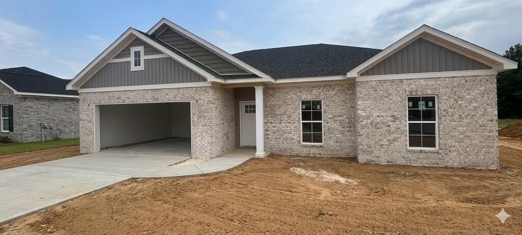 Property Photo:  131 Edgewood Trail  AL 36345 