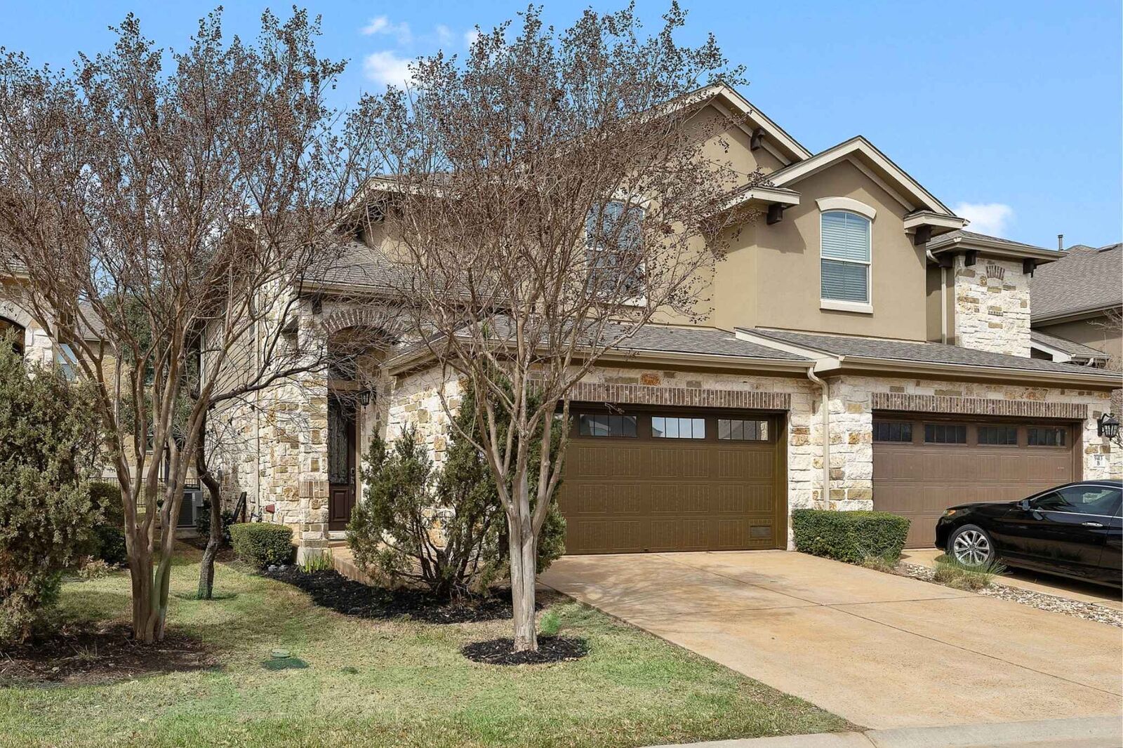 Property Photo: 9413 Solana Vista Loop A TX 78750
