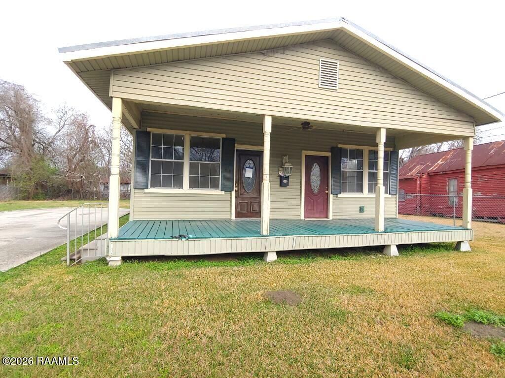 Property Photo: 608 Ann Street LA 70560