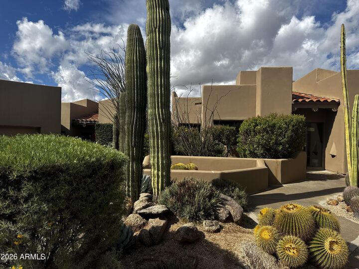 Property Photo:  9229 E Whitethorn Circle  AZ 85266 