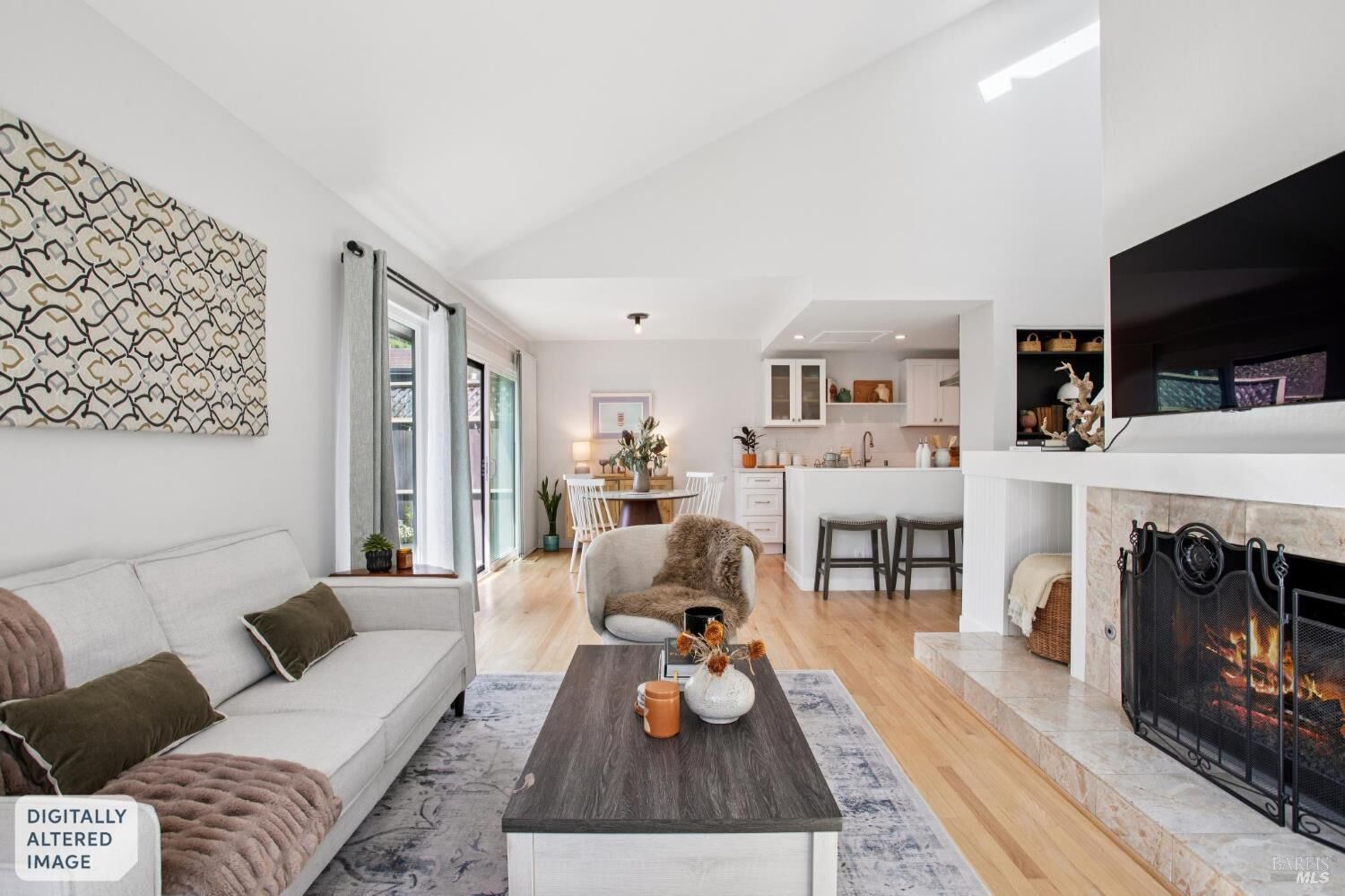 Property Photo:  18 Dunlin Court  CA 94903 