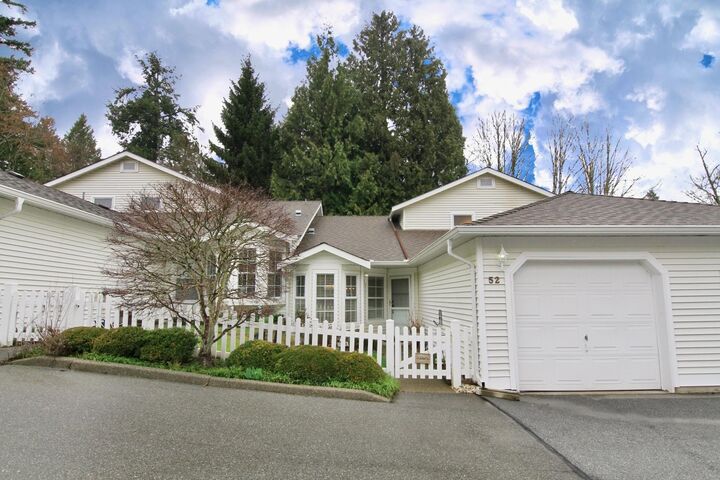 6537 138 Street 52 — photo 1