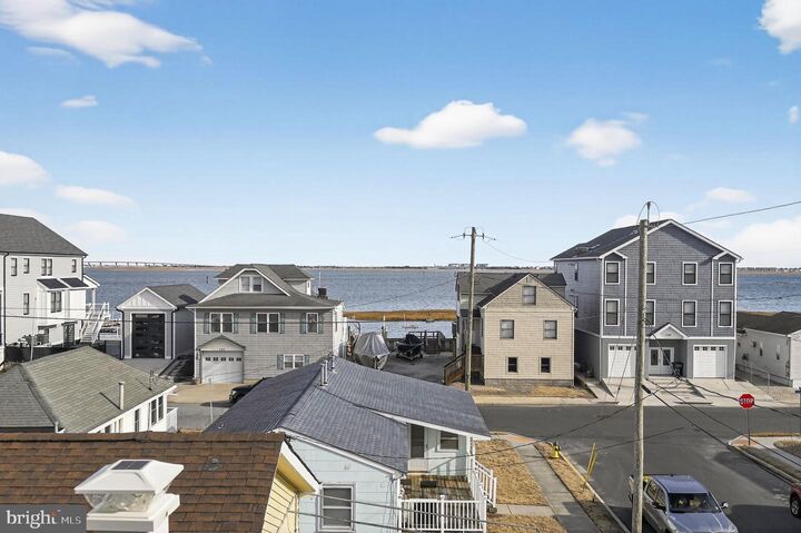 Property Photo:  4 D Avenue  NJ 08260 