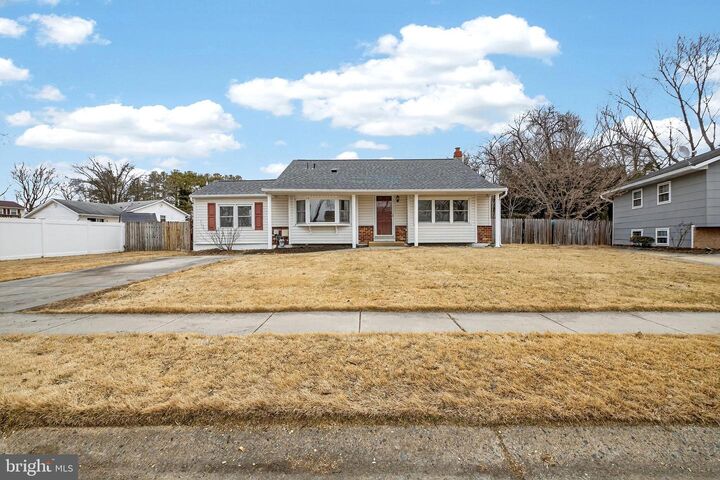 Property Photo:  1202 Pinefield Road  DE 19713 