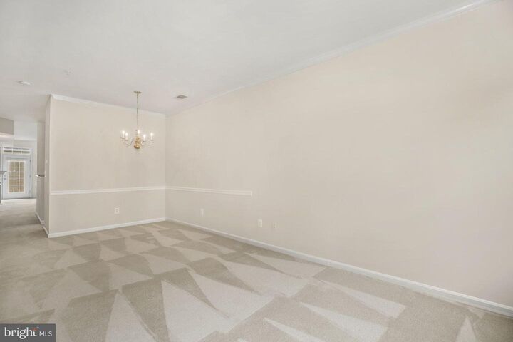 Property Photo:  2664 Manhattan Place 105  VA 22180 