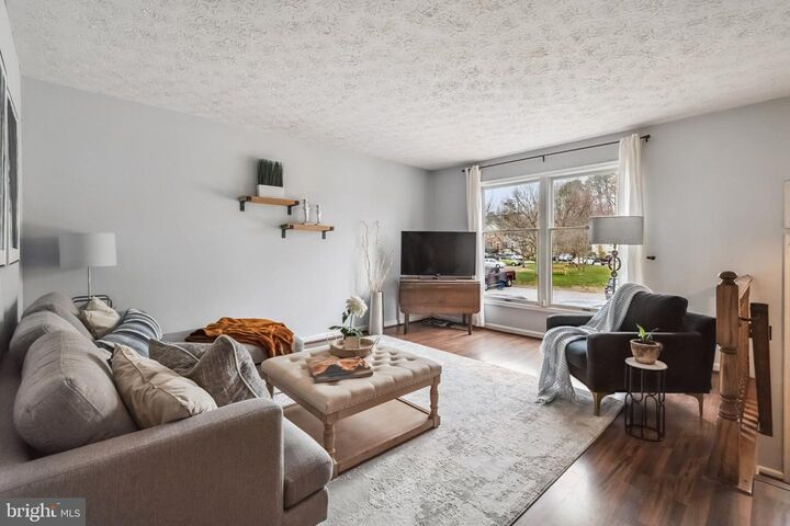 Property Photo: 1244 Swanhill Court MD 21226