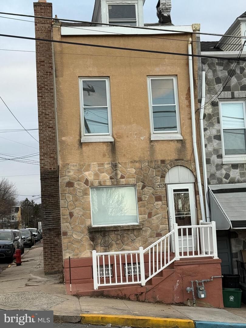 Property Photo:  1322 Green Street  PA 19604 