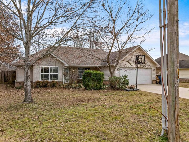 Property Photo: 229 S Johnson Street AR 72635