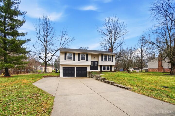 Property Photo:  5770 Elmcris Drive  OH 45150 