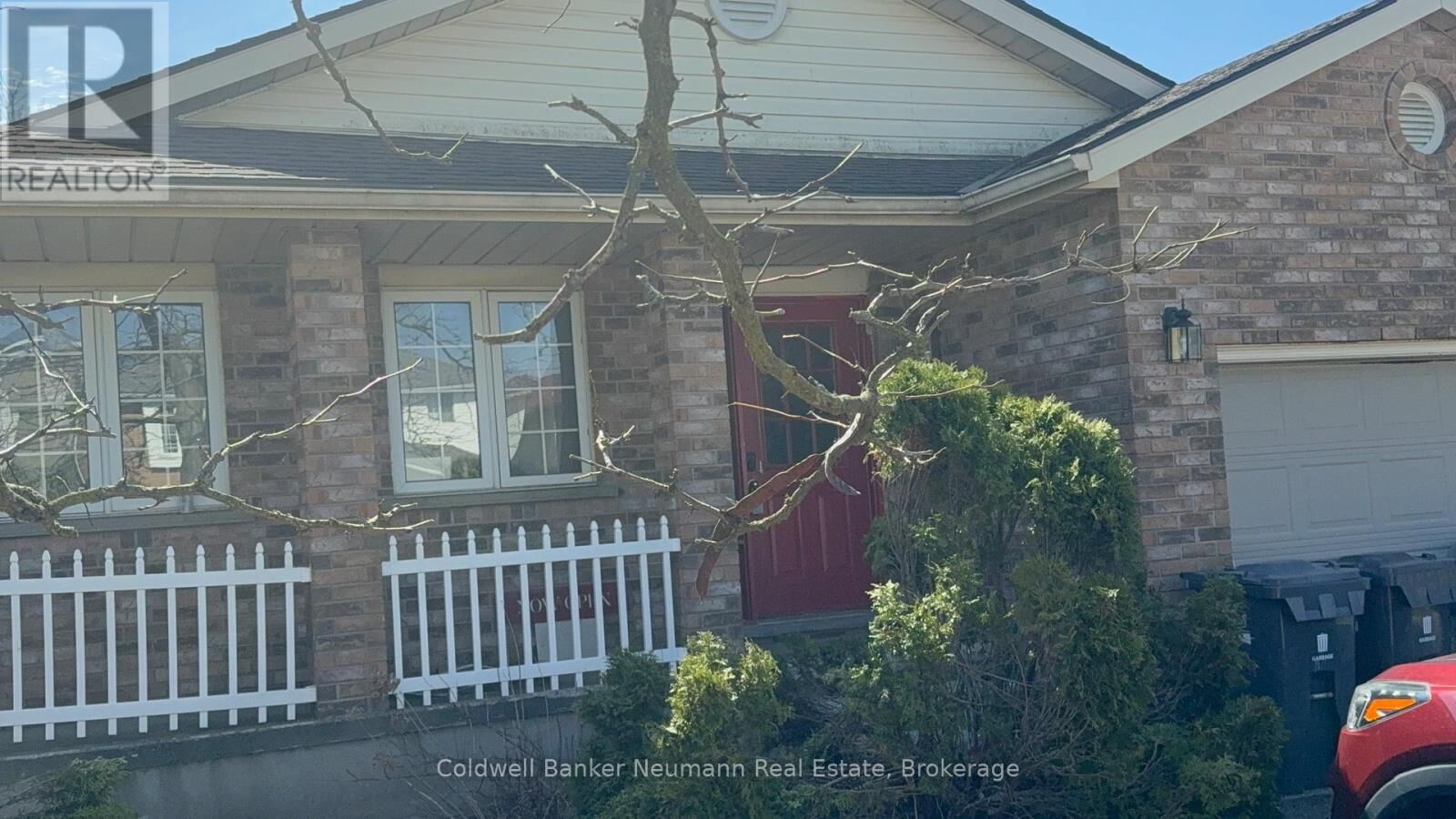 Photo de la propriété:  129 Rickson Avenue  ON N1G 4V6 