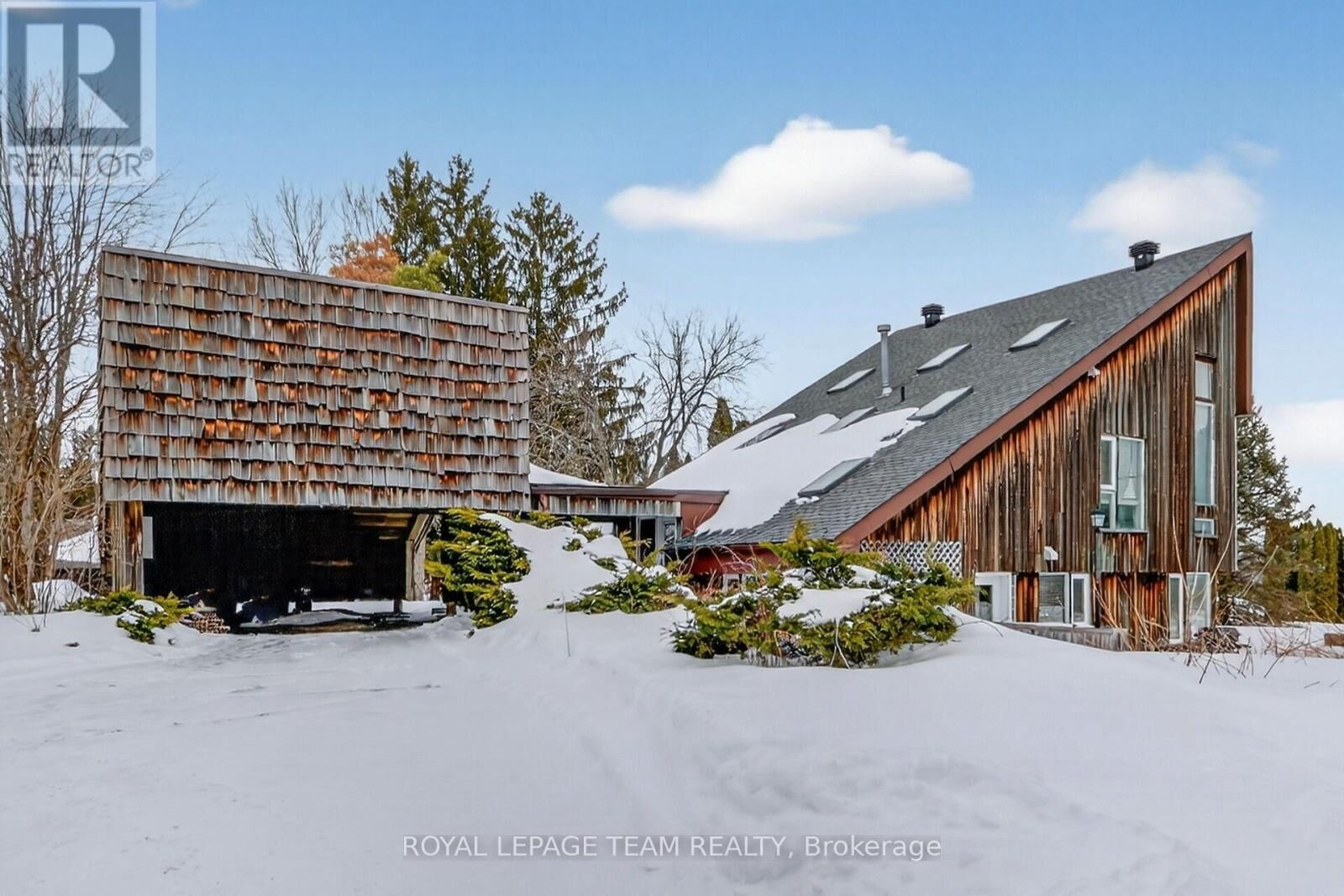 Property Photo:  5965 Rideau Valley Drive North  ON K4M 1B3 