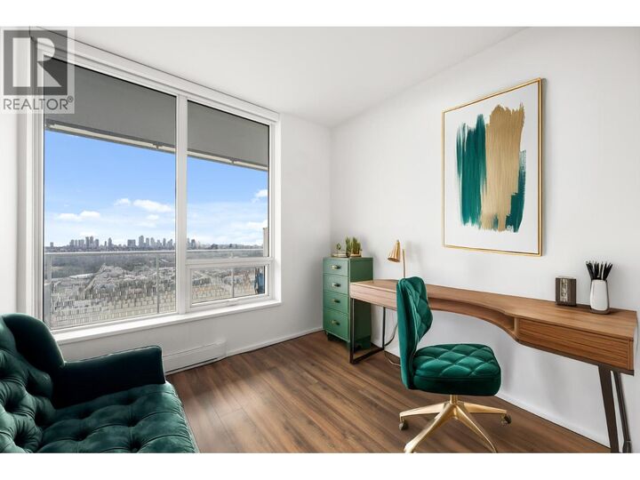 Property Photo:  4650 Brentwood Boulevard 5102  BC V5C 0M3 