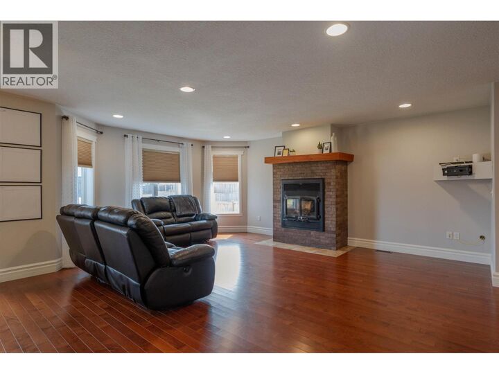 Property Photo:  11716 88 Street  BC V1J 0H8 