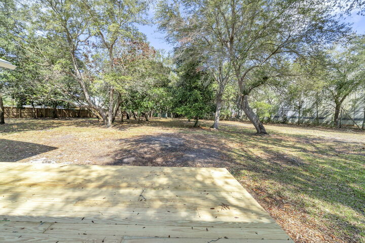 Property Photo:  845 N Lakeside Drive  FL 32541 