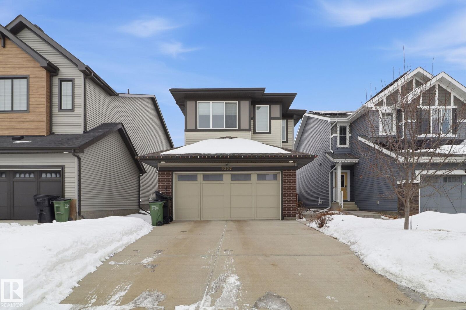Property Photo: 3234 Chernowski Way SW AB T6W 4G4