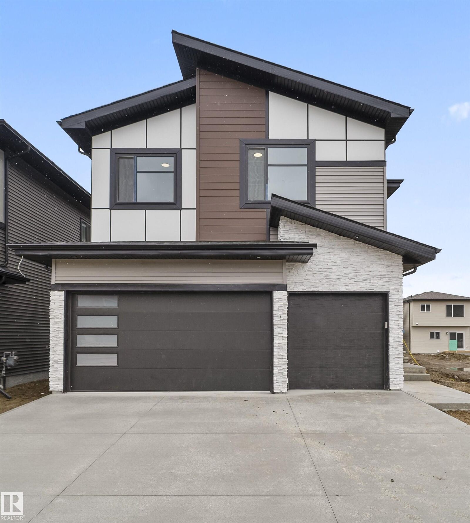 Property Photo:  13152 187 Avenue NW  AB T6V 0N3 