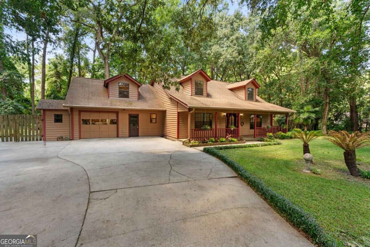 Property Photo:  9 W Coquena Circle  GA 31410 
