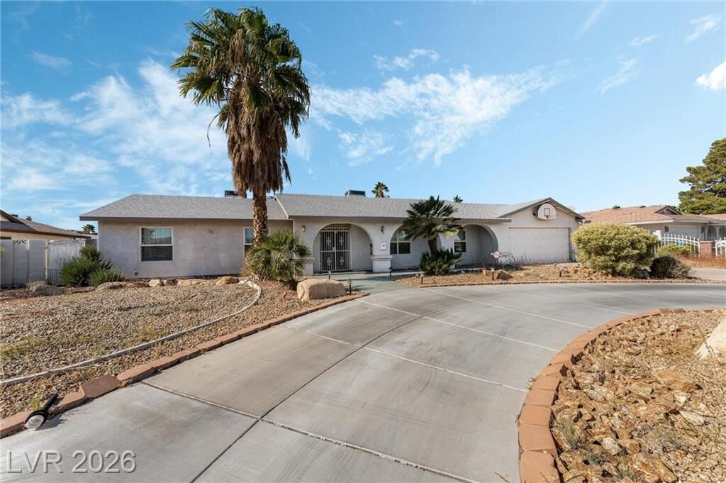 Property Photo:  1963 Casa Vista Drive  NV 89146 