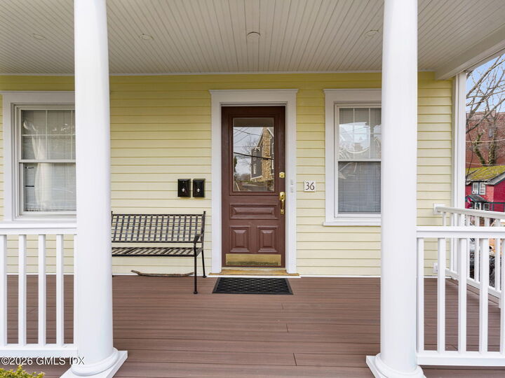 Property Photo:  36 Locust Street 2  CT 06830 