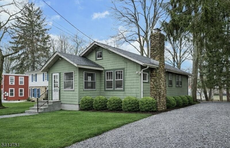 Property Photo:  173 Runnymede Rd  NJ 07006 