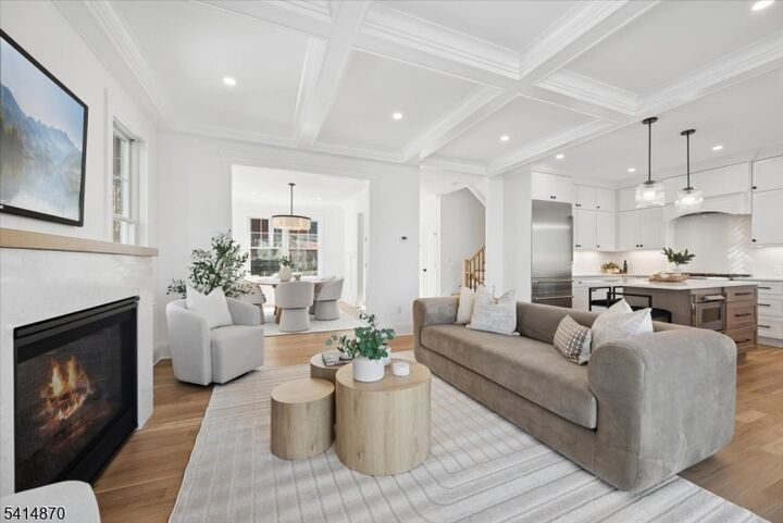 Property Photo:  82 Washington Ave  NJ 07928 