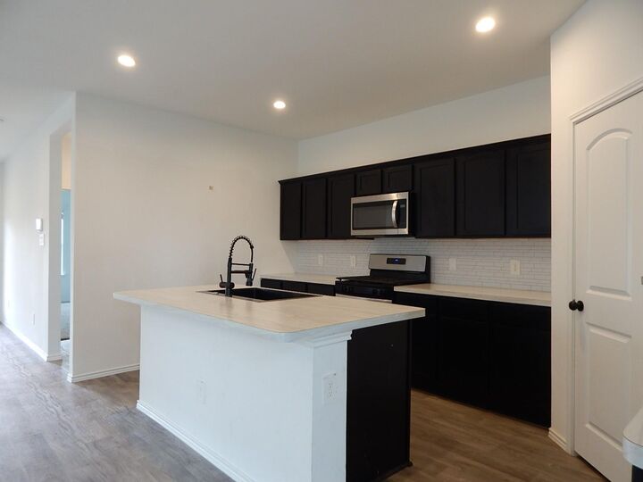 Property Photo: 14568 Lily Plains Drive TX 77372