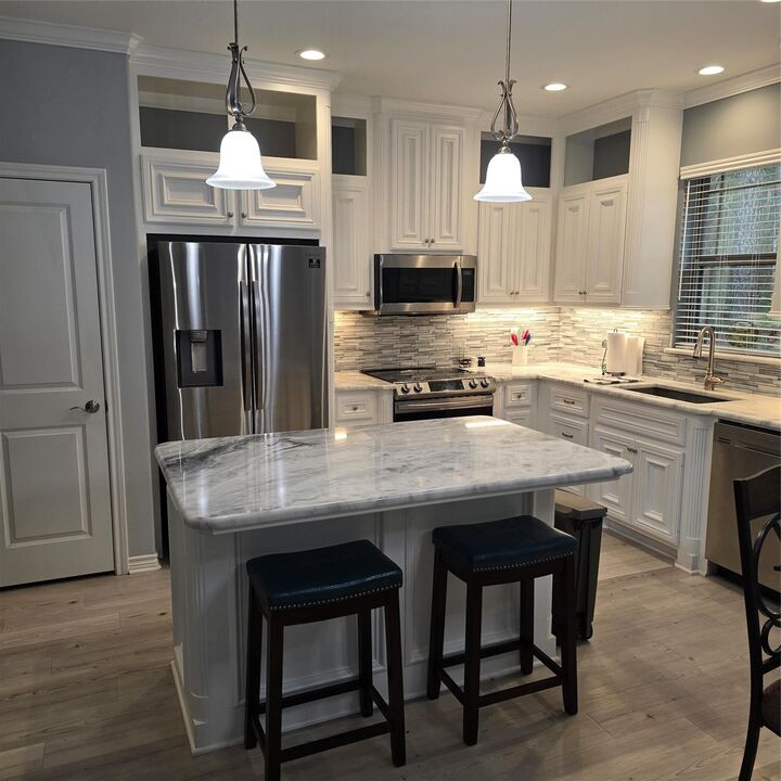 Property Photo:  330 N Royale Greens Drive  TX 77331 