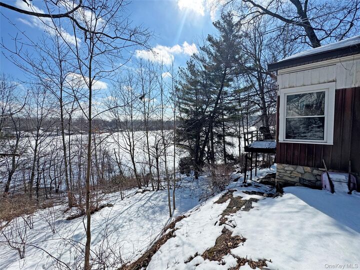 Property Photo:  315 Lake Drive  NY 10537 