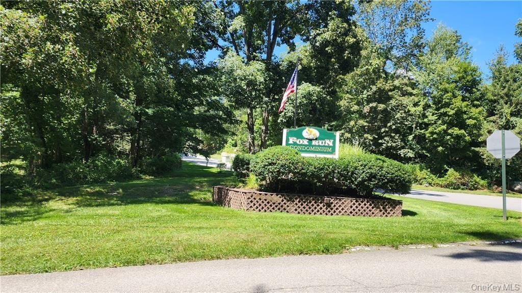 Property Photo:  411 Fox Run Lane  NY 10512 