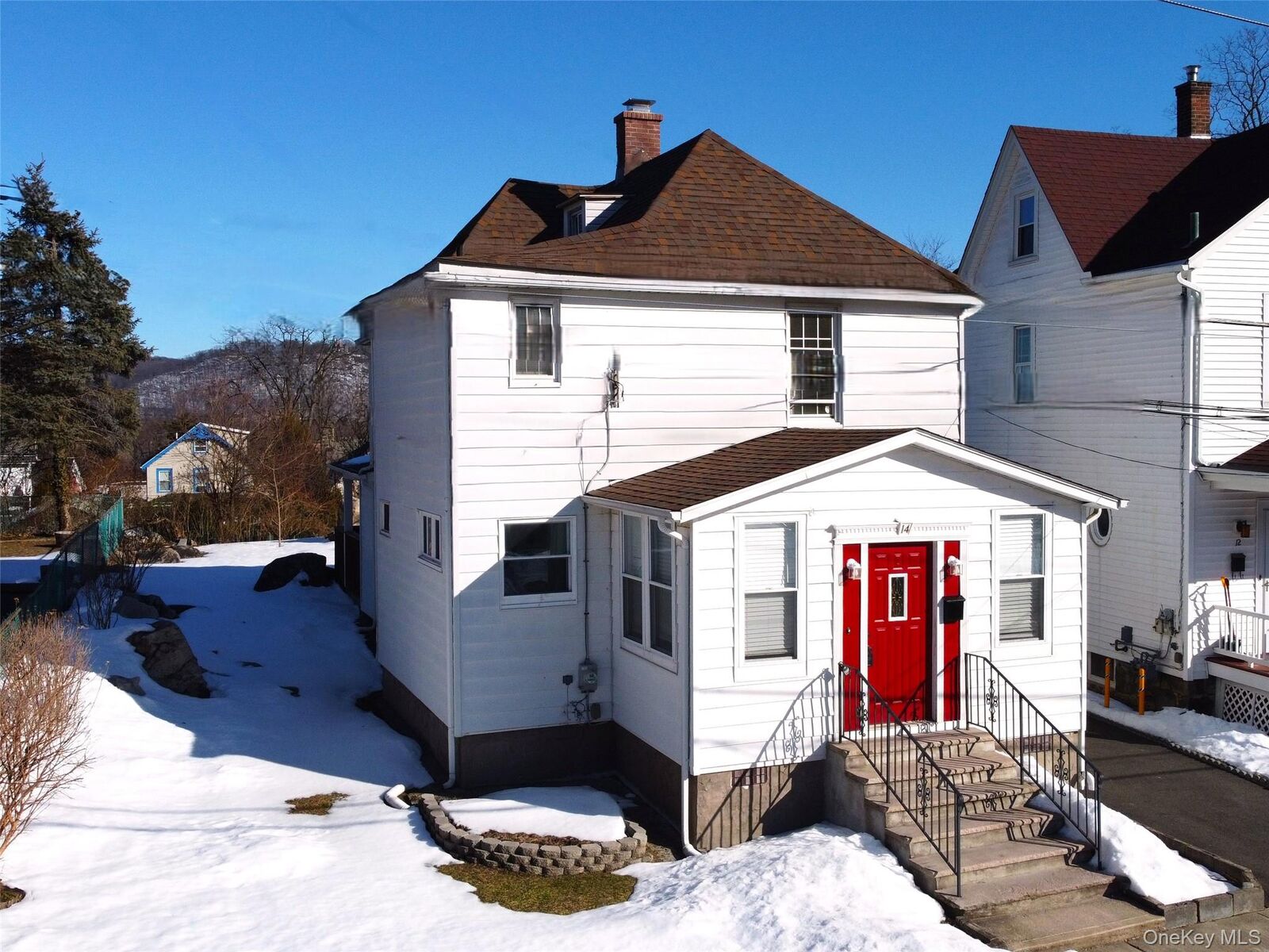 Property Photo:  14 Lake Street  NY 10928 