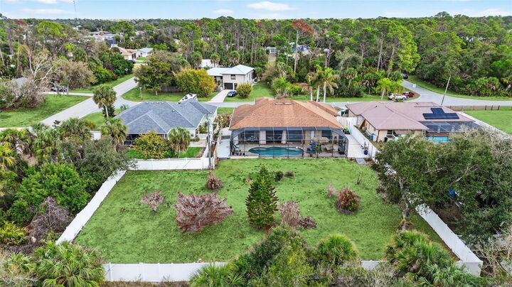 Property Photo:  1017 Cabot Street  FL 33953 