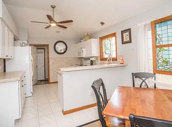 Property Photo:  307 Del Mar Drive  FL 32159 