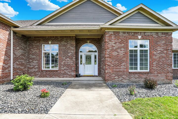 Property Photo:  421 Lowry Street  IN 46147 