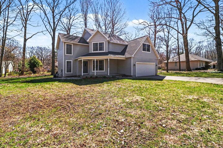 Property Photo:  1854 Tall Oaks Drive W  MI 49431 