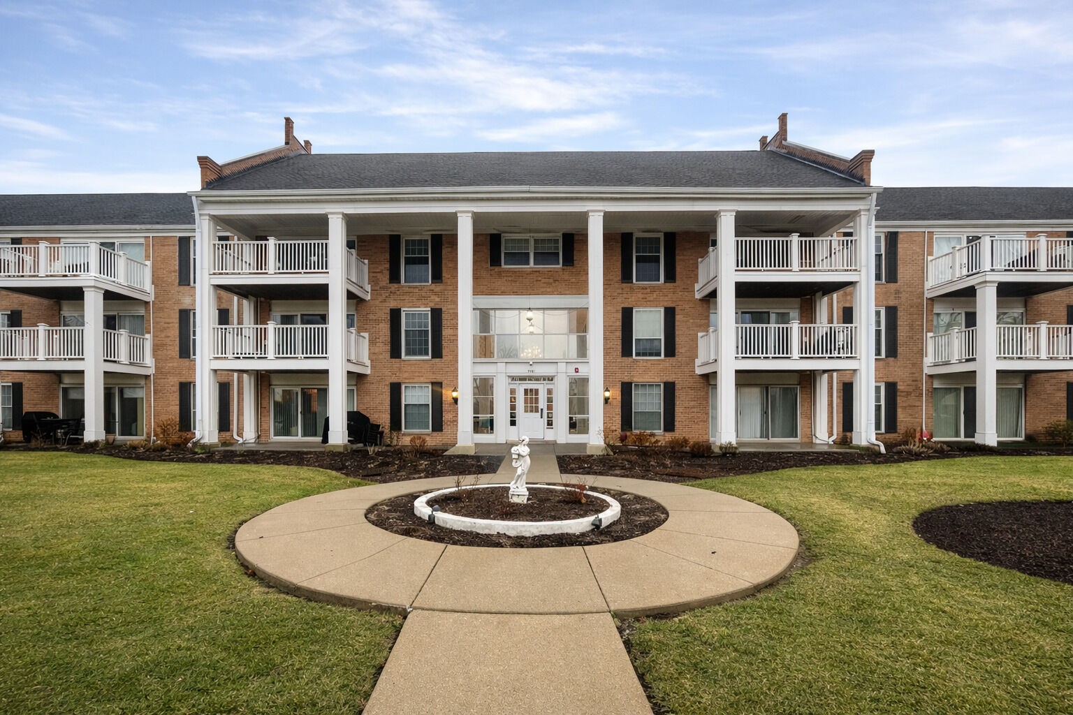 Property Photo: 5501 Carriageway Drive 112 IL 60008