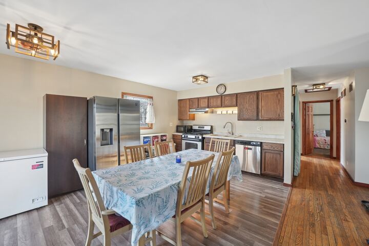 Property Photo:  770 Birchbark Trail  IL 60188 