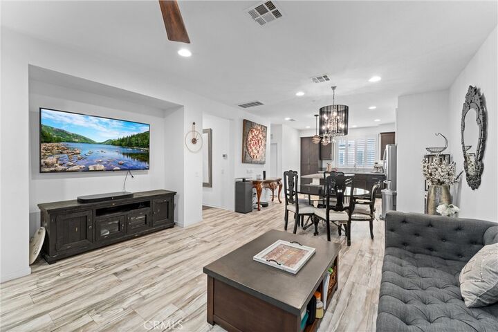 Property Photo:  843 Sunburst Way  CA 91767 