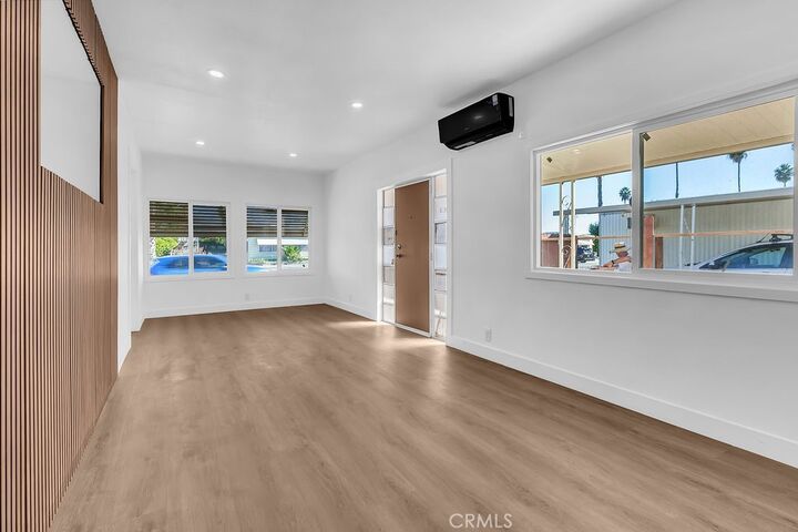 Property Photo:  841 S Lyon  CA 92543 