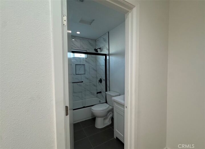 Property Photo:  9307 S Budlong 5  CA 90044 