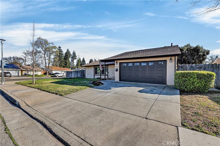 Property Photo:  892 Amador Court  CA 95340 