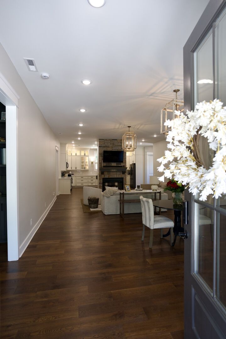 Property Photo:  807 N Maple St  TN 37130 