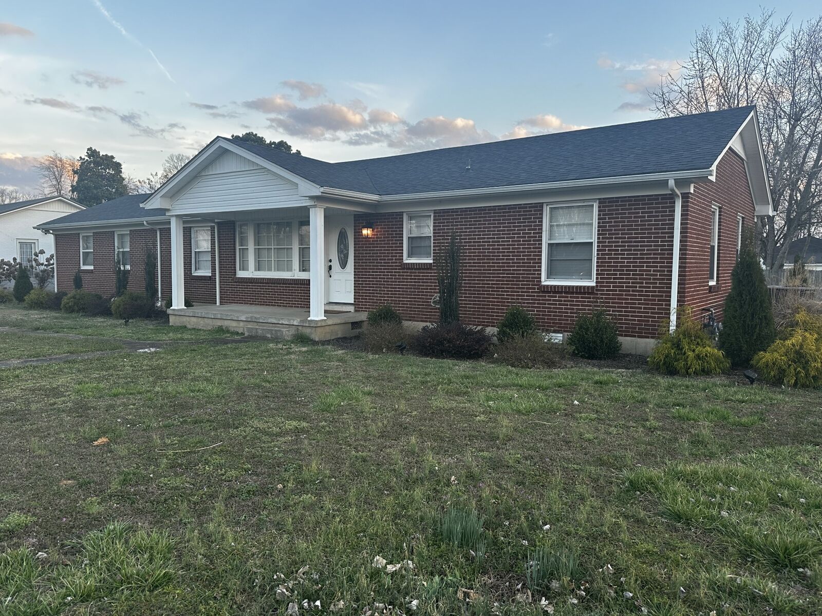 Property Photo:  601 5th St  TN 38464 